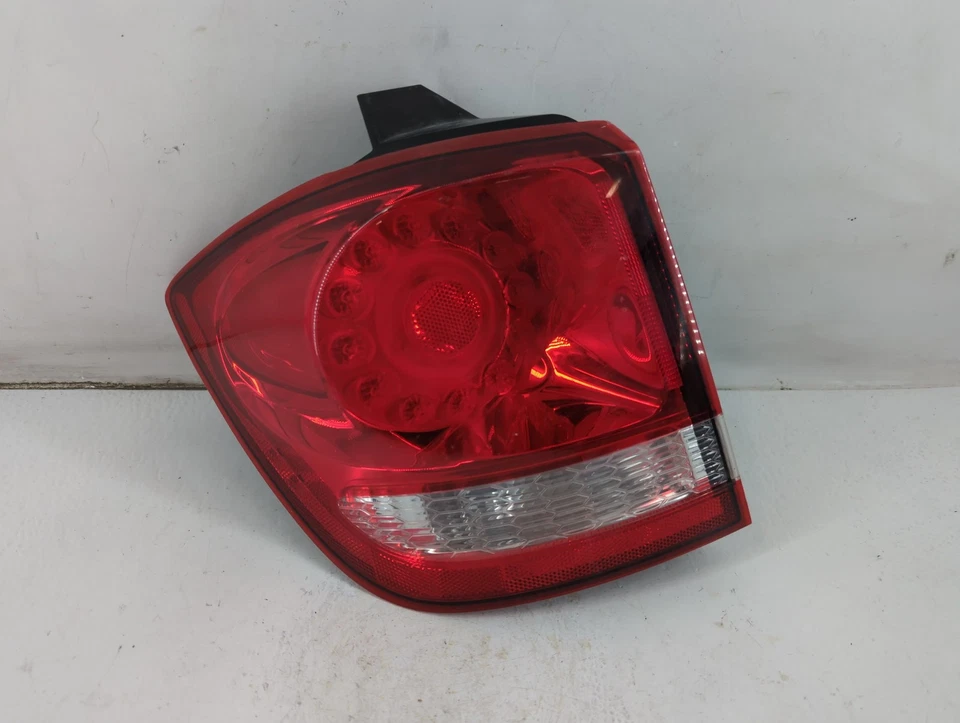 2013 道奇 Journey Driver 左侧尾灯尾灯 Oem ZDZD0 — 第 1/4 张图片