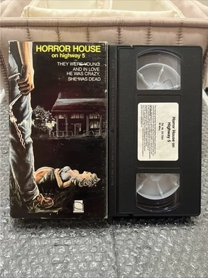 Horror House on Highway 5 VHS 1985 Simitar Psycho Killer Rare Horror - Image 1 of 4