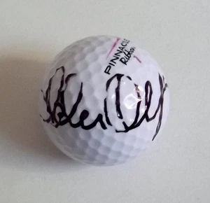 Pallina da golf firmata Helen Alfredsson Pinnacle Komen 1993 Kraft Nabisco Champion GA - Foto 1 di 3