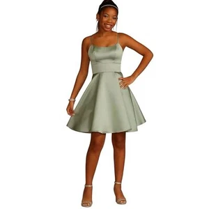 David’s Bridal Jules & Cleo Scoop Neck Short Satin A-line Dress Size 0 DustySage - Picture 1 of 11