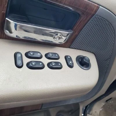 Interruptor de puerta delantera del conductor ventana del conductor se adapta 03-08 CROWN VICTORIA 1030234 Foto 1 de 4