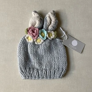 The Blueberry Hill Bunny with Flowers - Picture 1 of 9