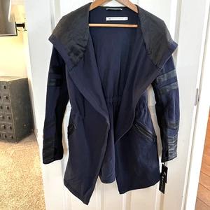 Blanc Noir Maitri Traveler Chaqueta XS Negro/Azul Patriota Nuevo Con Etiquetas - Imagen 1 de 11