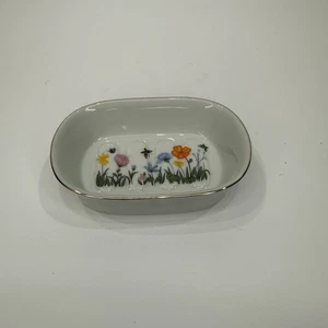 Vintage Floral Toothbrush Holder & Soap Dish Set  - Picture 1 of 15