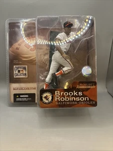 Brooks Robinson 2004 McFarlane Cooperstown Collection Series 1 Baltimore Orioles - Picture 1 of 6