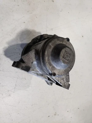 Bomba de refrigerante de agua - BMW E92 335i 2012 - 08-16 OEM 11868015 Foto 1 de 4