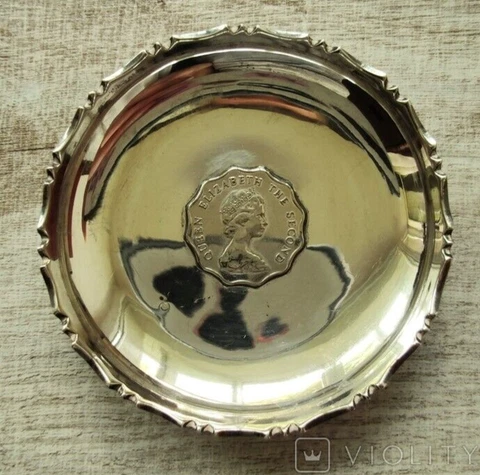 Vintage Silver 925 Queen Elizabeth The Second Coin Plate 2 Dollars 1975 Old 20th Cover