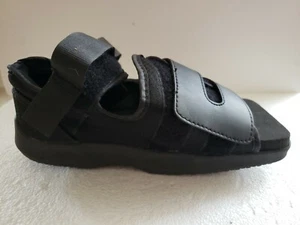Slimline Cast Boot Black Square-Toe Adult Medium - Picture 1 of 4
