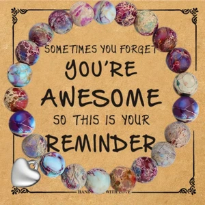 Natürliches lila Kaiser Stein Armband mit "You're Awesome" Karte & baumelndem Herz - Bild 1 von 10