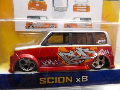 Scion x8 2004 Jada Toys Dub City fundido a presión 1:64 Foto 1 de 2