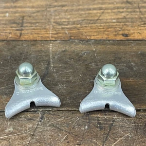 Vintage Dia Compe Brake Cable Hanger Set NOS 2 Center Yoke  Cantilever MTB AT B4 - Picture 1 of 9