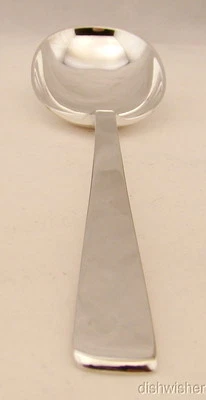Cuchara(s) sopera redonda Mappin & Webb Silverplate UK CANBERRA MWE1 6 1/4" Foto 1 de 4