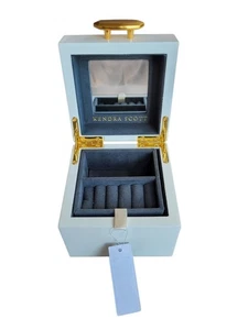 KENDRA SCOTT White Gold Jewelry Box One Size Small - Picture 1 of 16