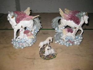 Set de 3 figuras caballo Pegaso figuras fantasía - Imagen 1 de 1