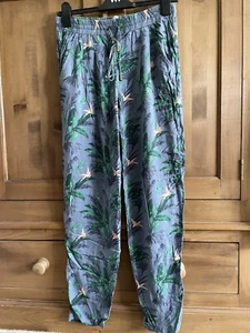 Laura Ashley High Waisted Drawstring Loose Trousers Tropical Print Size 8 (10) - Picture 1 of 6