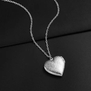 Photo Frame Pendant Necklace Mother Miss Heart Charm Necklaces for Women - Picture 1 of 12