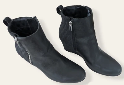 USED CHAPS ZAYLEE WOMEN'S BOOT size 8B, #14784, BLACK - Image 1 of 4