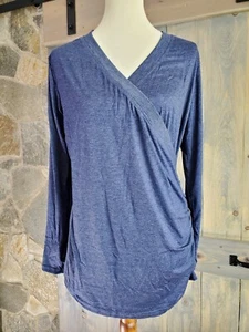Liu & Qu Maternity Long Sleeve Breastfeeding Navy Shirt Size Small Surplice Top  - Picture 1 of 7