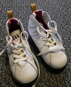 Nike Air Jordan 1 Mid White Black Size 6Y - Picture 1 of 8