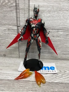 Figura McFarlane DC Multiverse BATMAN BEYOND GLOW IN THE DARK EXCLUSIVA - Imagen 1 de 3