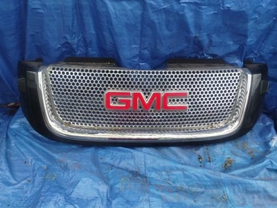 02 03 04 05 06 07 08 09 GMC Envoy Denali OEM GM rejilla cromada con lavadoras 501q  Foto 1 de 4