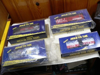 4  American Flyer S Gauge cars 6-48827  6-49045 6-48364 6-48333 - Image 1 of 4