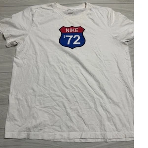 Nike Golf T-Shirt '72 Graphic Print Short Sleeve Tee Men's Size XL - Picture 1 of 7