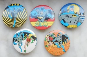 5er Set Batman und Robin Pinback Buttons - Bild 1 von 7