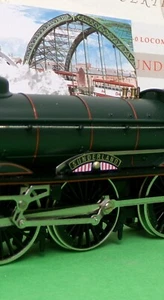 Hornby R2038B BR 4-6-0 Class B17/4 Loco 61654 SUNDERLAND Limited Edition OO (t) - Bild 1 von 8