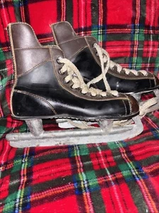 Vintage Ice Skates Brown/Black Size Youth 13 Winter Home Decoration Good Shape - Picture 1 of 4
