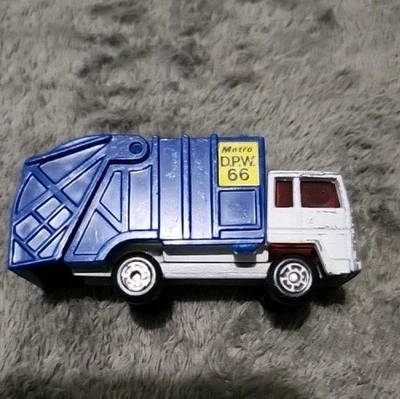 Matchbox Superfast Refuse Truck #36 Vintage 1979 Trash Diecast DPW66 - NICE - Image 1 of 4