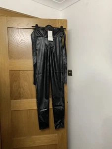 Femme Luxe wet look faux leather trousers Colour Black Size 6 - Picture 1 of 6