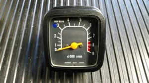 Suzuki DR 500 Drehzahlmesser OEM Suzuki Neu 34210 - 37450 - Bild 1 von 3