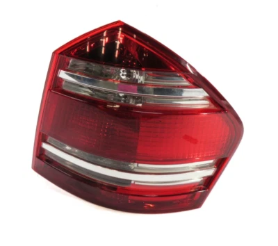 07-09 MERCEDES BENZ GL320 GL450 GL550 (X164) RIGHT TAILLIGHT BRAKE LIGHT LAMP - Image 1 of 4