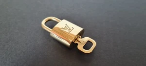 Genuine Louis Vuitton gold brass padlock with key - no. 316 - Picture 1 of 11