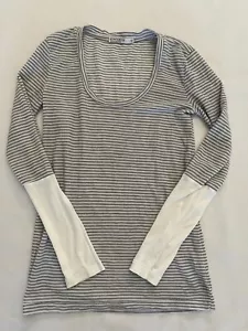 CAMISETA SUAVE MANGA LARGA EN ESTADOS UNIDOS GRIS BLANCO COLOR BLOQUE RAYAS TALLA XS - Imagen 1 de 4