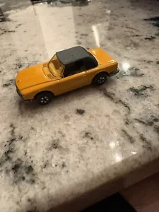 Vintage 1973 Matchbox Superfast No. 6 Mercedes Benz 350 SL Yellow - Picture 1 of 3