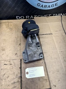 06-08 Infiniti M35 RWD Left Engine Mount and Insulator 11233-EG001 11220-EG001 - Picture 1 of 14