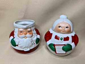 Avon Claus & Company 1983 Santa & Mrs Claus Creamer & Sugar W/ Lid - Picture 1 of 6