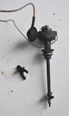 Distribuidor de encendido Opel Rekord B Olympia 66` 2 puertas 1,6L gasolina Foto 1 de 3