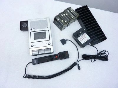 GRUNDIG STENORETTE 2300 Aufnahmegerät Diktiergerät + Zubehörpaket - UNGETESTET ! - Bild 1 von 4