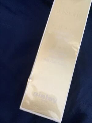 Sisley Suprema At Night The Supreme Anti-Aging Skin Lotion 140ml/4.7fl.oz New - Image 1 of 4