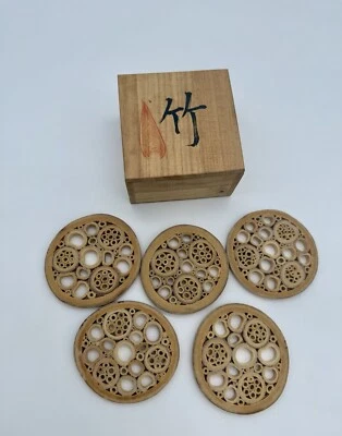 Posavasos japoneses de madera cortados de bambú 5 piezas redondos con caja MCM decoración moderna orgánica Foto 1 de 4