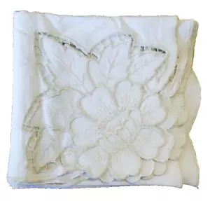 Tablecloth Embroidered & Cut Out Roses Ivory Vintage 32x33 - Picture 1 of 11
