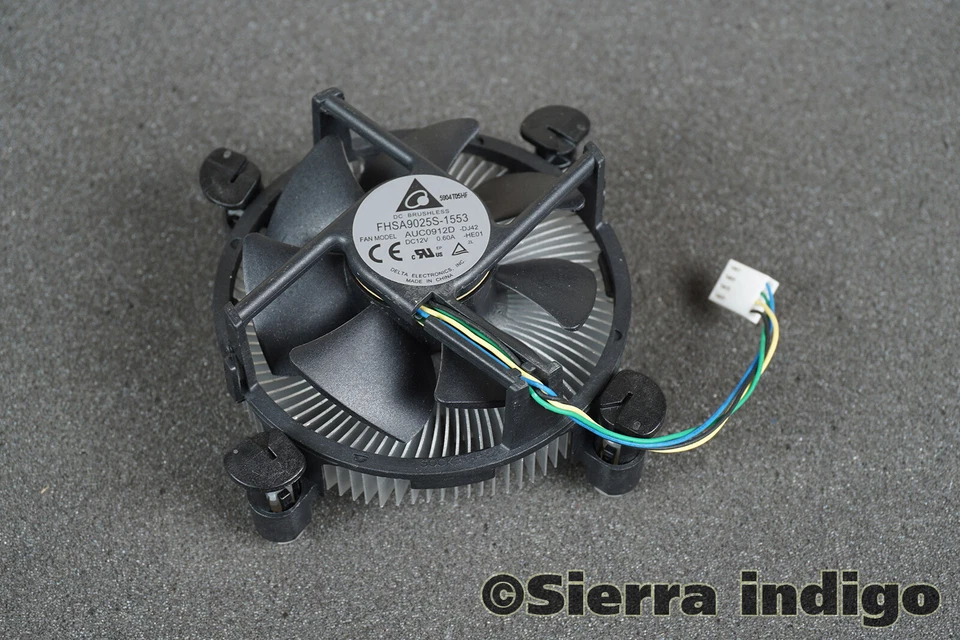 FHSA9025S-1553 Delta Heatsink & Fan AUC0912CD - Immagine 1 di 1