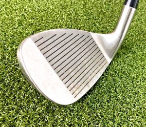 Wilson Ultra Tour Oversize Pitching Wedge / RH / Ladies Graphite ~34.75" /jl2582 - Picture 1 of 9