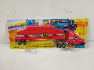 Remolque tractor Road Champs Kenworth camión de suministro de granos Foto 1 de 4