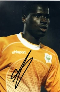 COSTA DE MARFIL, ARSENAL Y SUNDERLAND: FOTO DE ACCIÓN FIRMADA POR EMMANUEL EBOUE 6x4 + certificado de autenticidad - Imagen 1 de 1