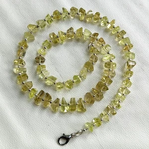 Collana 16" perle forma pepita sfaccettate da 7 a 10 mm quarzo limone naturale - Foto 1 di 8