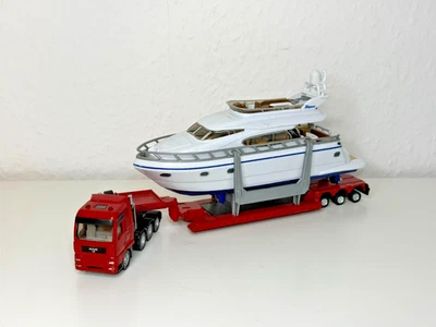 Siku MAN Schwertransport mit Yacht 1849 - Bild 1 von 3